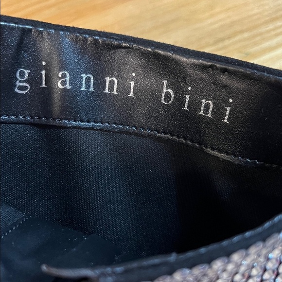 Gianni Bini Gabortwo Rhinestone Tall Wedge Boots Size 7 M New with Defects - Picture 9 of 9